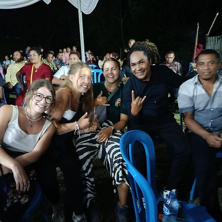Kristian Homestay Bajawa Екстериор снимка