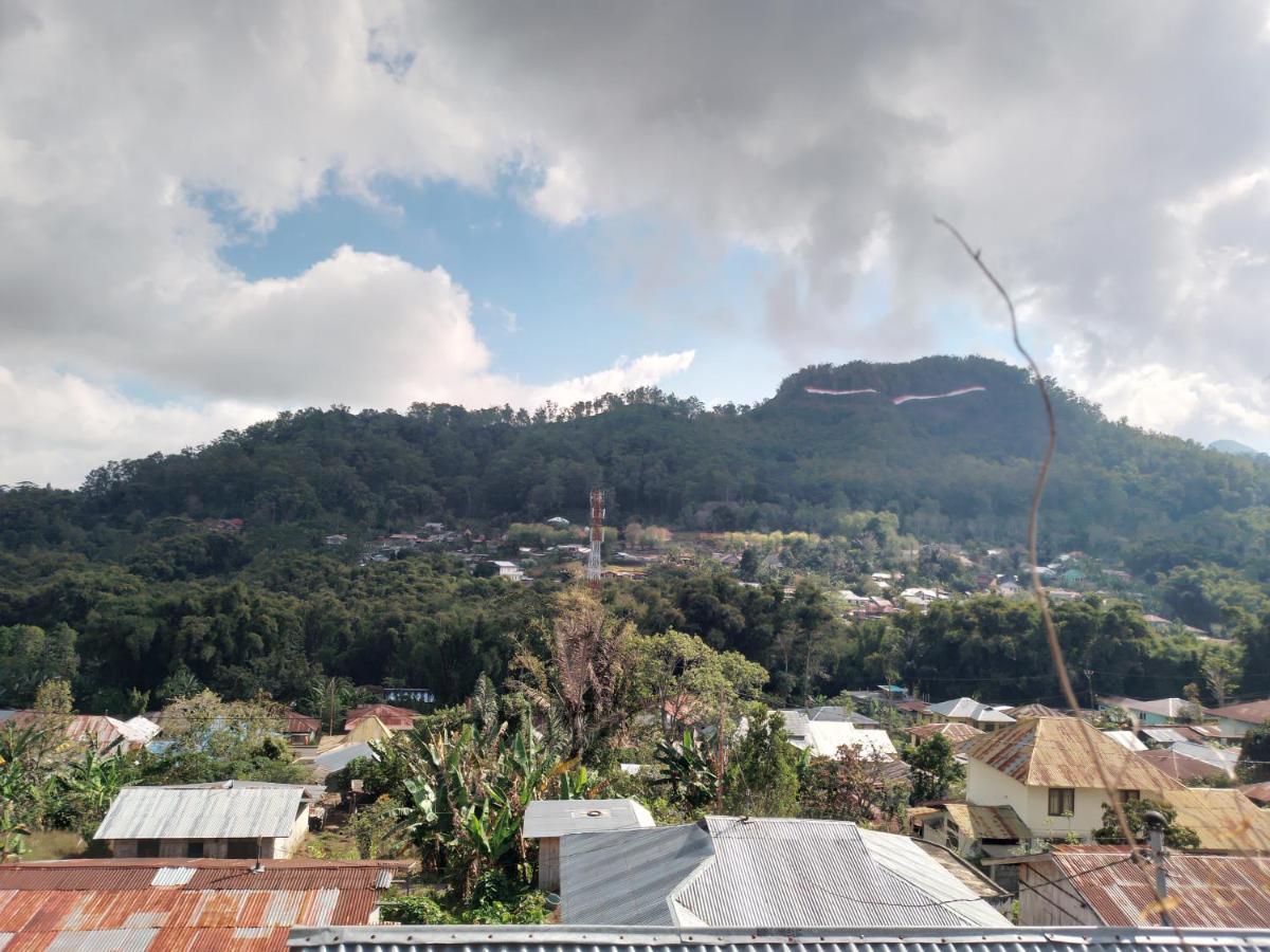 Kristian Homestay Bajawa Екстериор снимка