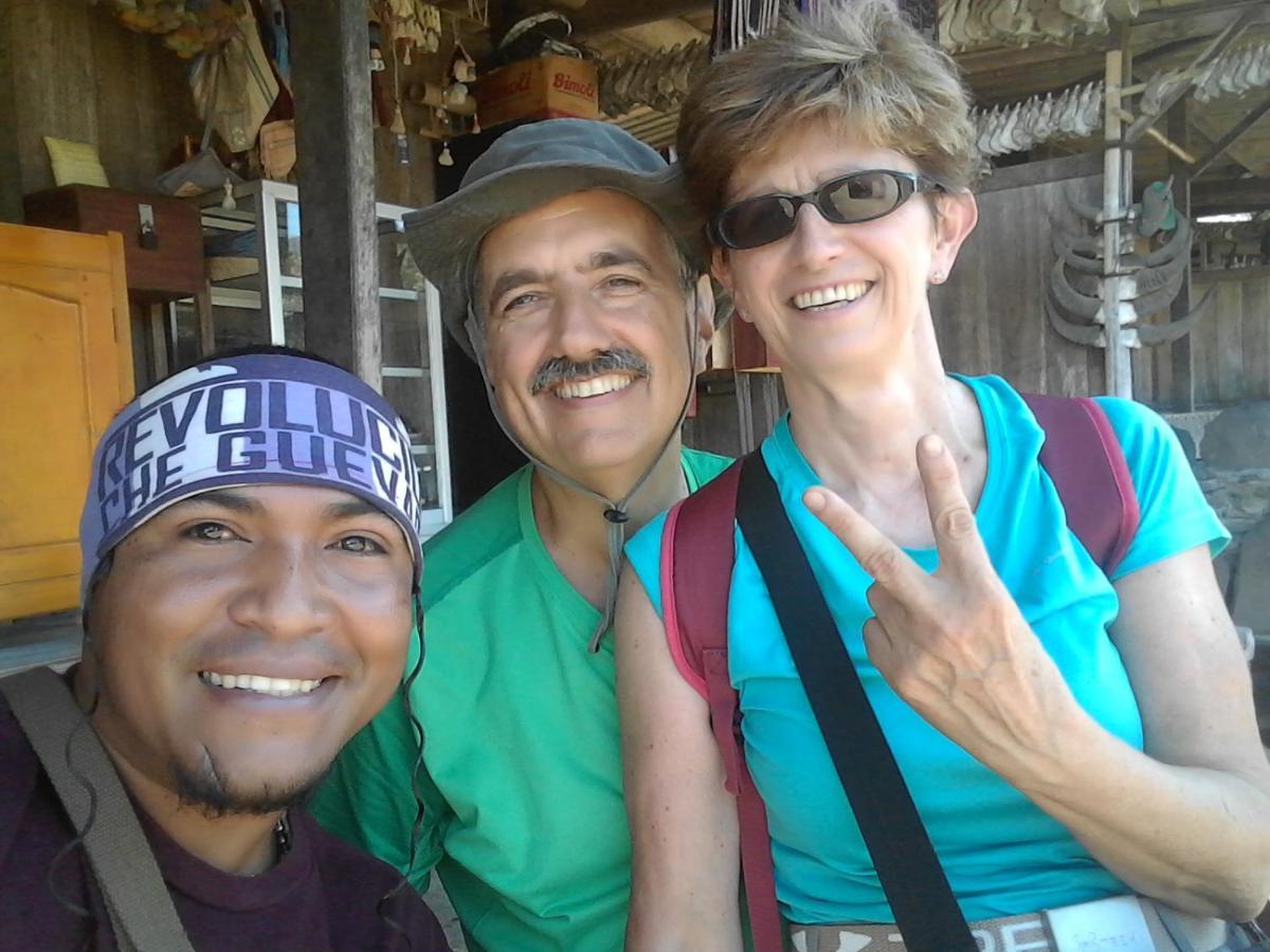 Kristian Homestay Bajawa Екстериор снимка