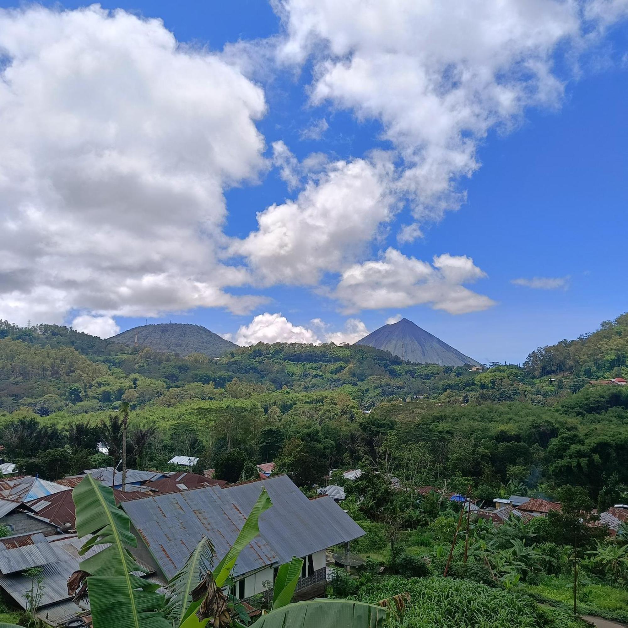 Kristian Homestay Bajawa Екстериор снимка