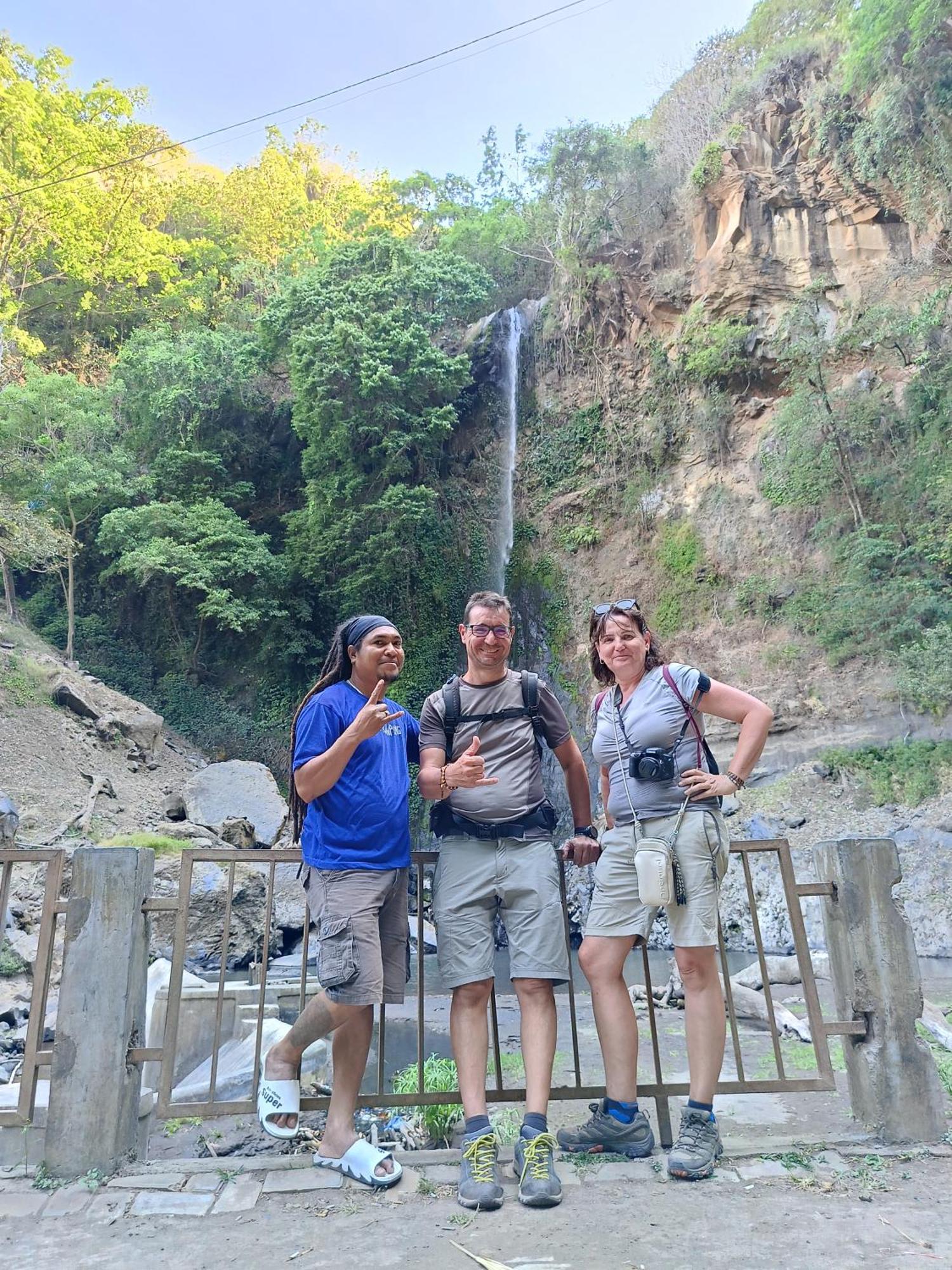 Kristian Homestay Bajawa Екстериор снимка